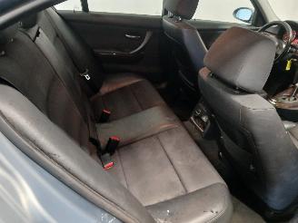 BMW 3-serie 3 serie (E90) Sedan 320i 16V (N46-B20C) [110kW]  (12-2004/08-2007) picture 10