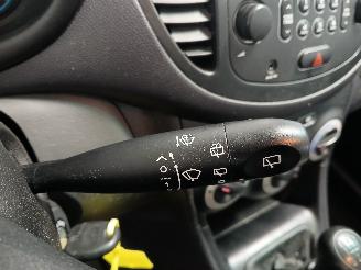 Hyundai I-10 i10 (F5) Hatchback 1.1i 12V (G4HG) [49kW]  (01-2008/12-2013) picture 15
