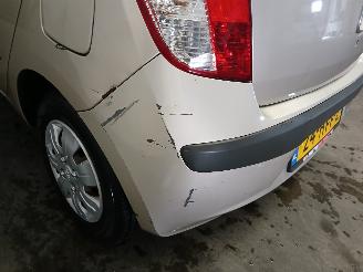 Hyundai I-10 i10 (F5) Hatchback 1.1i 12V (G4HG) [49kW]  (01-2008/12-2013) picture 20