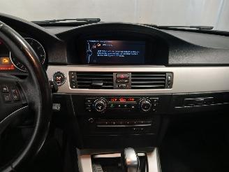 BMW 3-serie 3 serie (E90) Sedan 318i 16V (N43-B20A) [105kW]  (09-2007/10-2011) picture 18