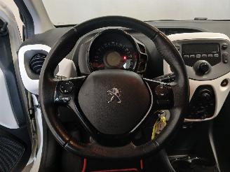 Peugeot 108 108 Hatchback 1.0 12V (1KRFE(CFB)) [51kW]  (05-2014/...) picture 19