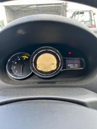Renault Mégane Megane III Grandtour (KZ) Combi 5-drs 1.5 dCi 110 (K9K-636(K9K-A6)) [8=
1kW]  (02-2009/04-2016) picture 2