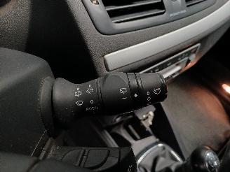 Renault Mégane Megane III Grandtour (KZ) Combi 5-drs 1.5 dCi 110 (K9K-636(K9K-A6)) [8=
1kW]  (02-2009/04-2016) picture 16