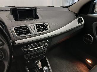 Renault Mégane Megane III Grandtour (KZ) Combi 5-drs 1.5 dCi 110 (K9K-636(K9K-A6)) [8=
1kW]  (02-2009/04-2016) picture 17
