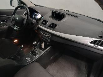 Renault Mégane Megane III Grandtour (KZ) Combi 5-drs 1.5 dCi 110 (K9K-636(K9K-A6)) [8=
1kW]  (02-2009/04-2016) picture 9