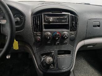 Hyundai H-300 H-300 Van 2.5 CRDi (D4CB) [125kW]  (02-2008/...) picture 16
