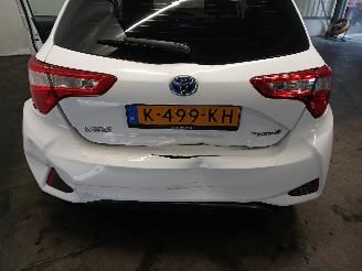 Toyota Yaris Yaris III (P13) Hatchback 1.5 16V Hybrid (1NZ-FXE) [74kW]  (04-2015/09=
-2020) picture 25