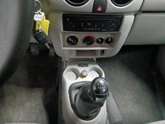 Renault Kangoo Kangoo (KC) MPV 1.2 16V (D4F-712(D4F-B7)) [55kW]  (06-2001/01-2008) picture 19