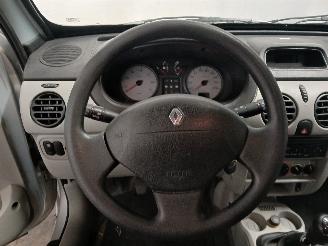 Renault Kangoo Kangoo (KC) MPV 1.2 16V (D4F-712(D4F-B7)) [55kW]  (06-2001/01-2008) picture 20