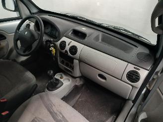 Renault Kangoo Kangoo (KC) MPV 1.2 16V (D4F-712(D4F-B7)) [55kW]  (06-2001/01-2008) picture 8