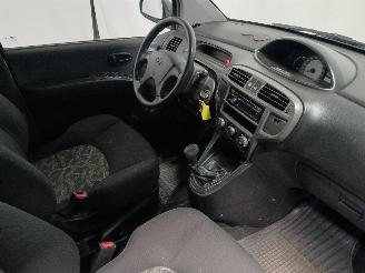 Hyundai Matrix Matrix Hatchback 1.6 16V (G4ED) [76kW]  (06-2001/04-2010) picture 8