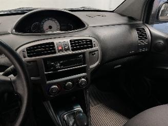 Hyundai Matrix Matrix Hatchback 1.6 16V (G4ED) [76kW]  (06-2001/04-2010) picture 15