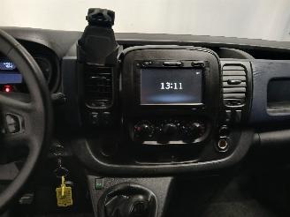 Opel Vivaro Vivaro Van 1.6 CDTi BiTurbo 125 (R9M-452(R9M-D4)) [92kW]  (03-2016/12-=
2019) picture 17