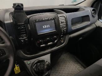 Opel Vivaro Vivaro Van 1.6 CDTi BiTurbo 125 (R9M-452(R9M-D4)) [92kW]  (03-2016/12-=
2019) picture 16