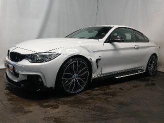 BMW 4-serie 4 serie (F32) Coupé 440i 3.0 TwinPower Turbo 24V (B58-B30A) [240kW] =
 (03-2016/10-2020) picture 2
