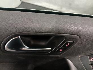 Volkswagen Tiguan Tiguan (5N1/2) SUV 2.0 TDI 16V 4Motion (CBAA) [100kW]  (11-2007/07-201=
8) picture 14