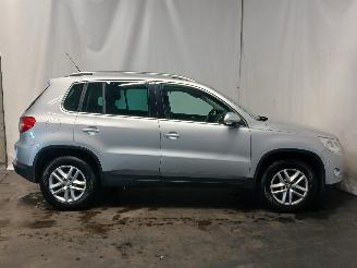 Volkswagen Tiguan Tiguan (5N1/2) SUV 2.0 TDI 16V 4Motion (CBAA) [100kW]  (11-2007/07-201=
8) picture 7