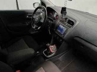 Volkswagen Polo Polo V (6R) Hatchback 1.2 TDI 12V BlueMotion (CFWA(Euro 5)) [55kW]  (1=
0-2009/05-2014) picture 9