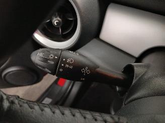 Mini Mini Mini (R56) Hatchback 1.6 16V One (N16-B16A) [55kW]  (03-2010/11-2013) picture 14