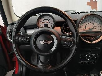 Mini Mini Mini (R56) Hatchback 1.6 16V One (N16-B16A) [55kW]  (03-2010/11-2013) picture 19