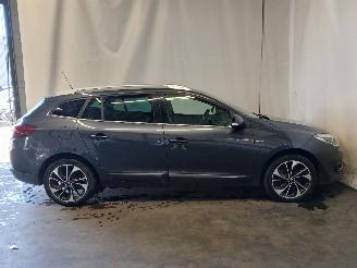 Renault Mégane Megane III Grandtour (KZ) Combi 5-drs 1.5 dCi 110 (K9K-636(K9K-A6)) [8=
1kW]  (02-2009/04-2016) picture 6