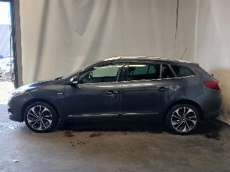 Renault Mégane Megane III Grandtour (KZ) Combi 5-drs 1.5 dCi 110 (K9K-636(K9K-A6)) [8=
1kW]  (02-2009/04-2016) picture 3
