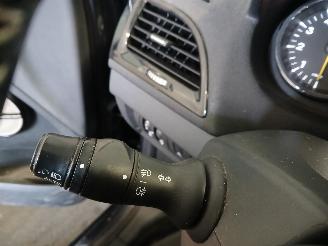 Renault Mégane Megane III Grandtour (KZ) Combi 5-drs 1.5 dCi 110 (K9K-636(K9K-A6)) [8=
1kW]  (02-2009/04-2016) picture 14