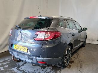 Renault Mégane Megane III Grandtour (KZ) Combi 5-drs 1.5 dCi 110 (K9K-636(K9K-A6)) [8=
1kW]  (02-2009/04-2016) picture 4