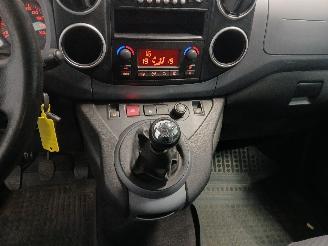 Citroën Berlingo Berlingo Cinqspace, Multispace MPV 1.6 VTi 120 16V (EP6C(5FS)) [88kW] =
 (11-2009/06-2018) picture 17