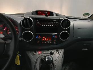 Citroën Berlingo Berlingo Cinqspace, Multispace MPV 1.6 VTi 120 16V (EP6C(5FS)) [88kW] =
 (11-2009/06-2018) picture 16
