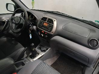 Toyota Rav-4 RAV4 (A2) Terreinwagen 1.8 16V VVT-i 4x2 (1ZZFE) [92kW]  (08-2000/11-2=
005) picture 8