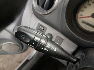 Toyota Rav-4 RAV4 (A2) Terreinwagen 1.8 16V VVT-i 4x2 (1ZZFE) [92kW]  (08-2000/11-2=
005) picture 14