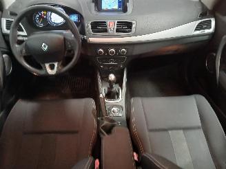 Renault Mégane Megane III Grandtour (KZ) Combi 5-drs 1.4 16V TCe 130 (H4J-700(H4J-A7)=
) [96kW]  (05-2009/02-2016) picture 10