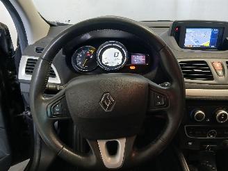 Renault Mégane Megane III Grandtour (KZ) Combi 5-drs 1.4 16V TCe 130 (H4J-700(H4J-A7)=
) [96kW]  (05-2009/02-2016) picture 18