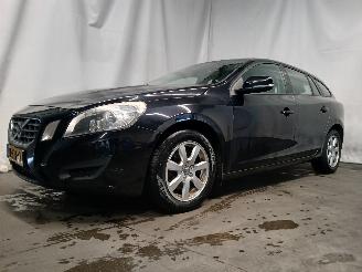 Volvo V-60 V60 I (FW/GW) Combi 1.6 T3 16V (B4164T3(Euro 5)) [110kW]  (09-2010/12-=
2015) picture 3