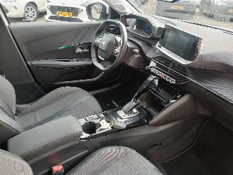 Peugeot 208 208 II (UB/UH/UP) Hatchback 5-drs e-208 50 kWh (ZKX) [100kW]  (06-2019=
/...) picture 8