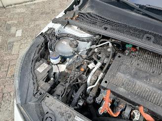 Peugeot 208 208 II (UB/UH/UP) Hatchback 5-drs e-208 50 kWh (ZKX) [100kW]  (06-2019=
/...) picture 26