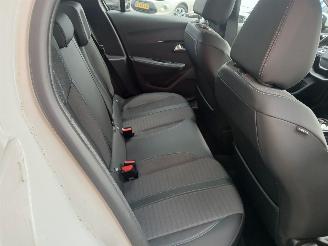 Peugeot 208 208 II (UB/UH/UP) Hatchback 5-drs e-208 50 kWh (ZKX) [100kW]  (06-2019=
/...) picture 9
