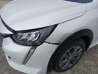 Peugeot 208 208 II (UB/UH/UP) Hatchback 5-drs e-208 50 kWh (ZKX) [100kW]  (06-2019=
/...) picture 21