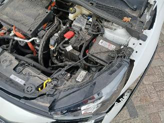 Peugeot 208 208 II (UB/UH/UP) Hatchback 5-drs e-208 50 kWh (ZKX) [100kW]  (06-2019=
/...) picture 27