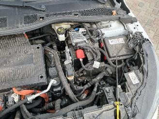 Peugeot 208 208 II (UB/UH/UP) Hatchback 5-drs e-208 50 kWh (ZKX) [100kW]  (06-2019=
/...) picture 24