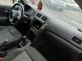 Volkswagen Polo Polo V (6R) Hatchback 1.2 TDI 12V BlueMotion (CFWA(Euro 5)) [55kW]  (1=
0-2009/05-2014) picture 6