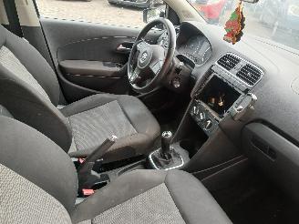 Volkswagen Polo Polo V (6R) Hatchback 1.2 TDI 12V BlueMotion (CFWA(Euro 5)) [55kW]  (1=
0-2009/05-2014) picture 7