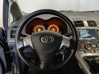 Toyota Auris Auris (E15) Hatchback 1.6 Dual VVT-i 16V (1ZRFE) [91kW]  (03-2007/09-2=
012) picture 19