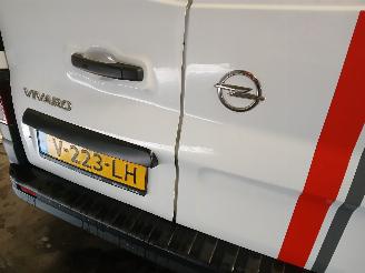 Opel Vivaro Vivaro Van 1.6 CDTI 95 Euro 6 (R9M-413(R9M-H4)) [70kW]  (03-2016/12-20=
19) picture 31