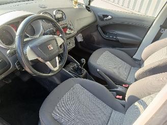 Seat Ibiza Ibiza IV (6J5) Hatchback 5-drs 1.2 TDI Ecomotive (CFWA) [55kW]  (06-20=
10/05-2015) picture 11