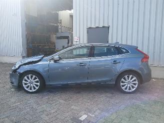 Volvo V-40 V40 (MV) Hatchback 5-drs 1.6 D2 (D4162T) [84kW]  (03-2012/12-2016) picture 4