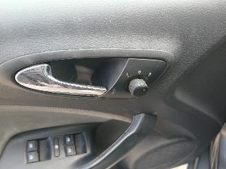 Seat Ibiza Ibiza ST (6J8) Combi 1.2 TDI Ecomotive (CFWA) [55kW]  (04-2010/05-2015=
) picture 13