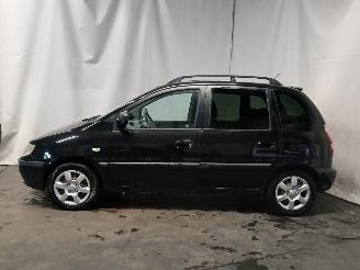 Hyundai Matrix Matrix Hatchback 1.6 16V (G4ED) [76kW]  (06-2001/04-2010) picture 4