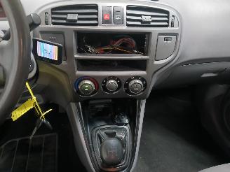 Hyundai Matrix Matrix Hatchback 1.6 16V (G4ED) [76kW]  (06-2001/04-2010) picture 18